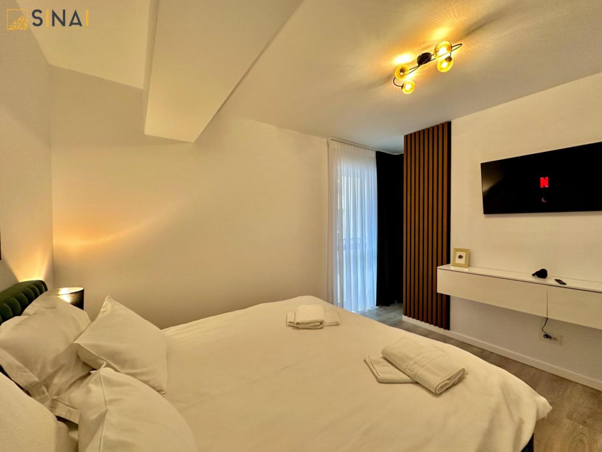 Apartahotel Sinai Aph